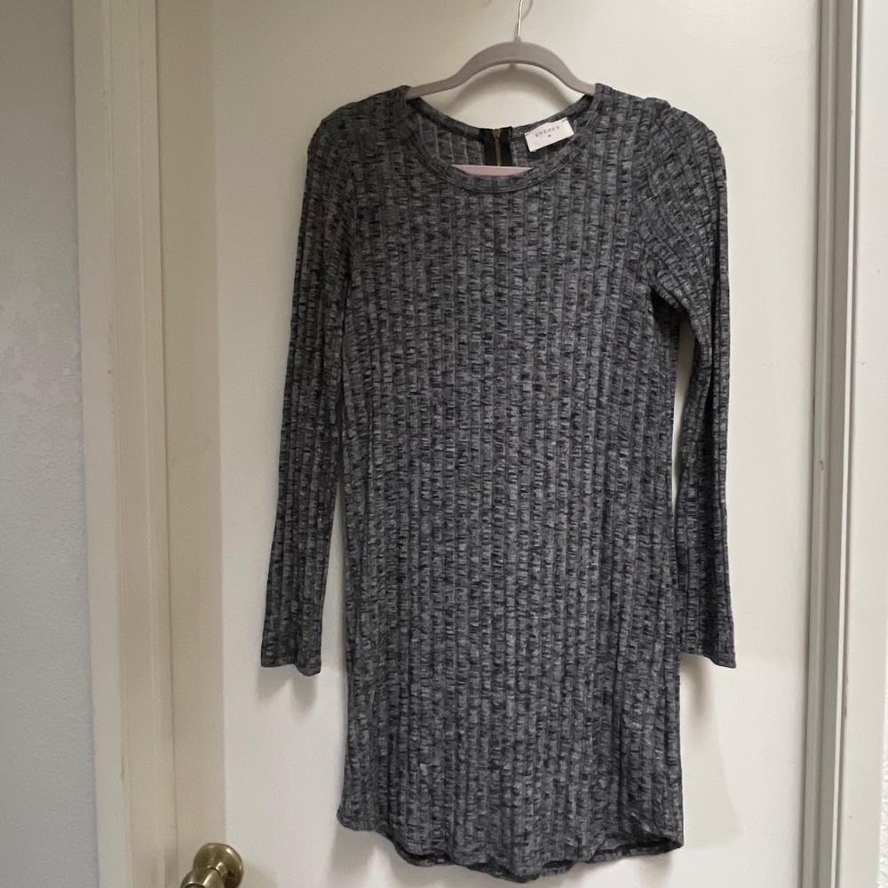 Everly Women’s Dress